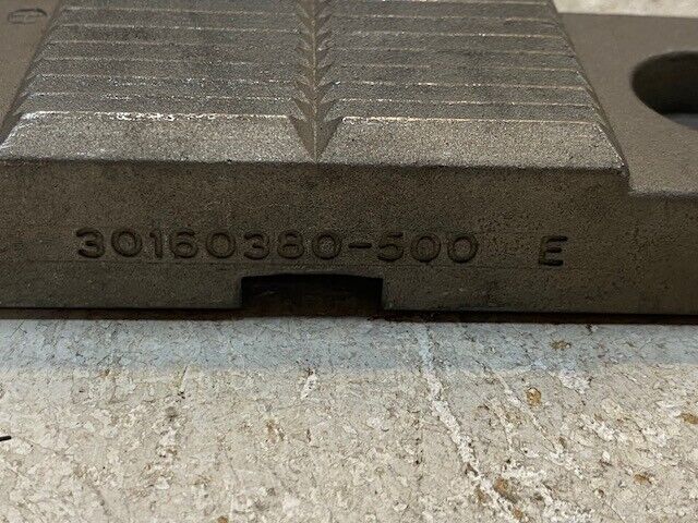 ST-80 Iron Roughneck Upper Die 30160380-500 | 5-7/8" L 2-1/4" W 16mm Bore