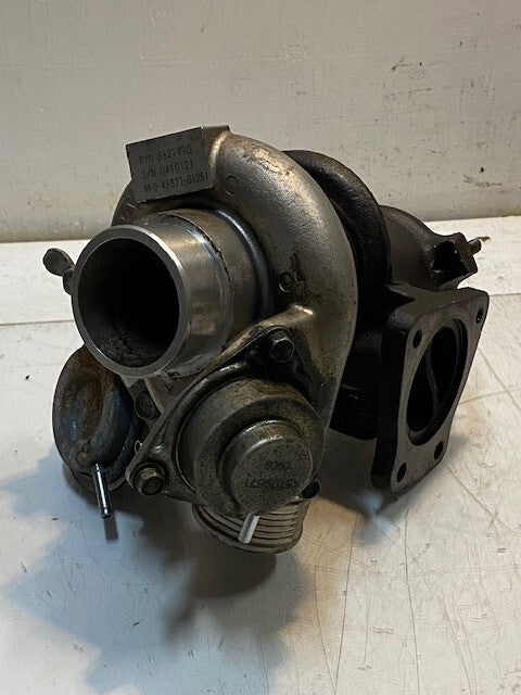 Volvo Turbocharger 49377-06251 | 8627990 | 77-11811-085 | 0410121