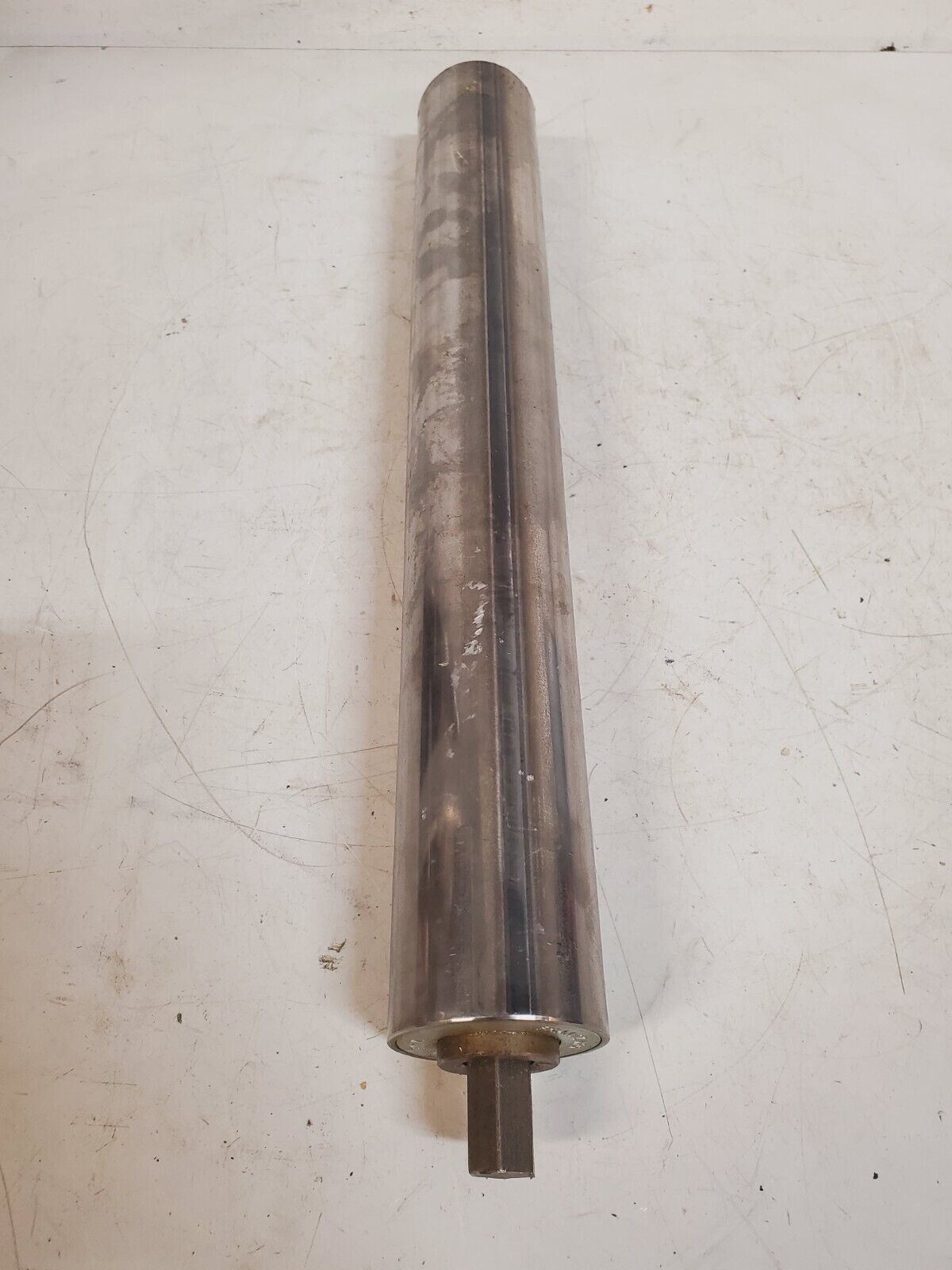 Frantz MFG Conveyor Roller Shaft 21" Lenght With Hexagon Ends | 2-1/2" Diameter