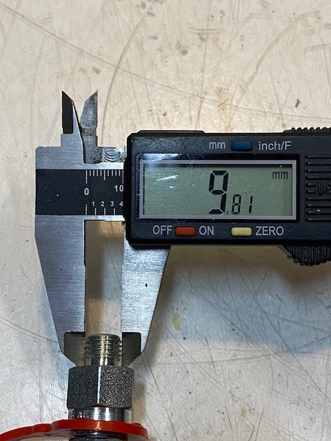 5 Qty of CEJN High Pressure Quick Disconnect Couplers w/Caps 10-358-6585 (5 Qty)