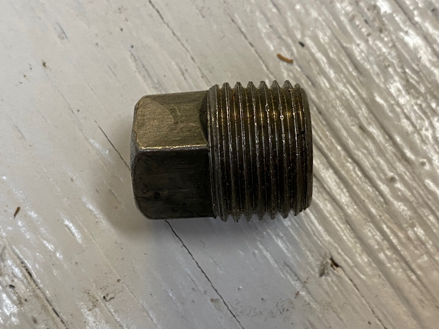 177 Malleable Iron Pipe Fitting 3/4" X 1/2” Square Head Plugs (177 qty)