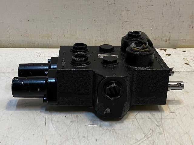 Sauer Danfoss 341D 156B7056 Hydraulic Control Valve