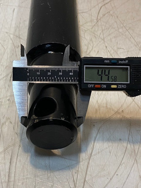 Trackless Vehicles B114 Hydraulic Cylinder 18" Long 64mm OD 20mm Bore