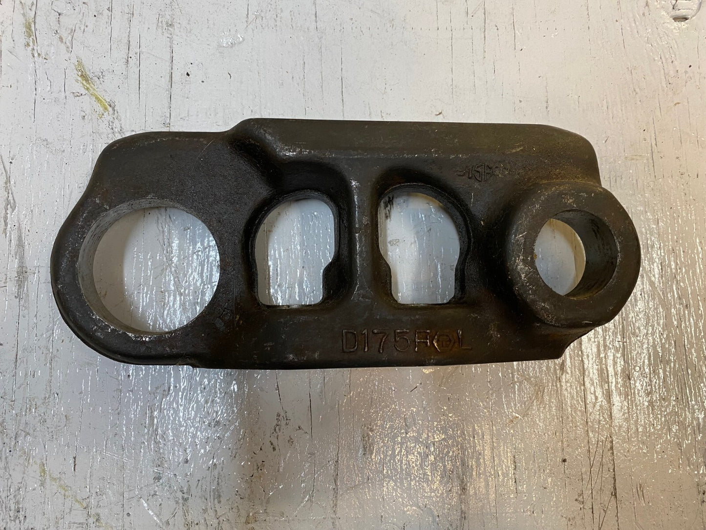 Track Shoe Link D175