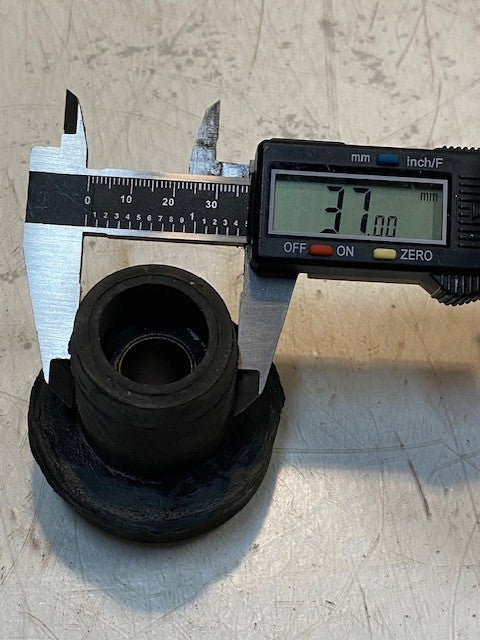 2 Quantity of Rubber Motor Mounts 2-1/8" Tall 2-3/16" Dia. 16mm Bore (2 Qty)