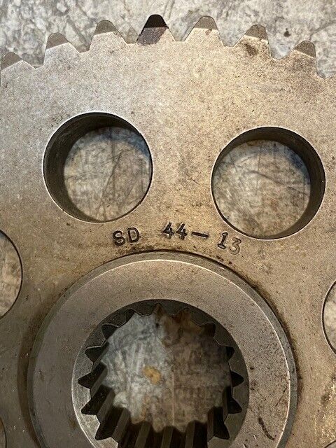 SD 44-13 Sprocket 44 Teeth 28mm Bore 19mm Holes 5" Dia.