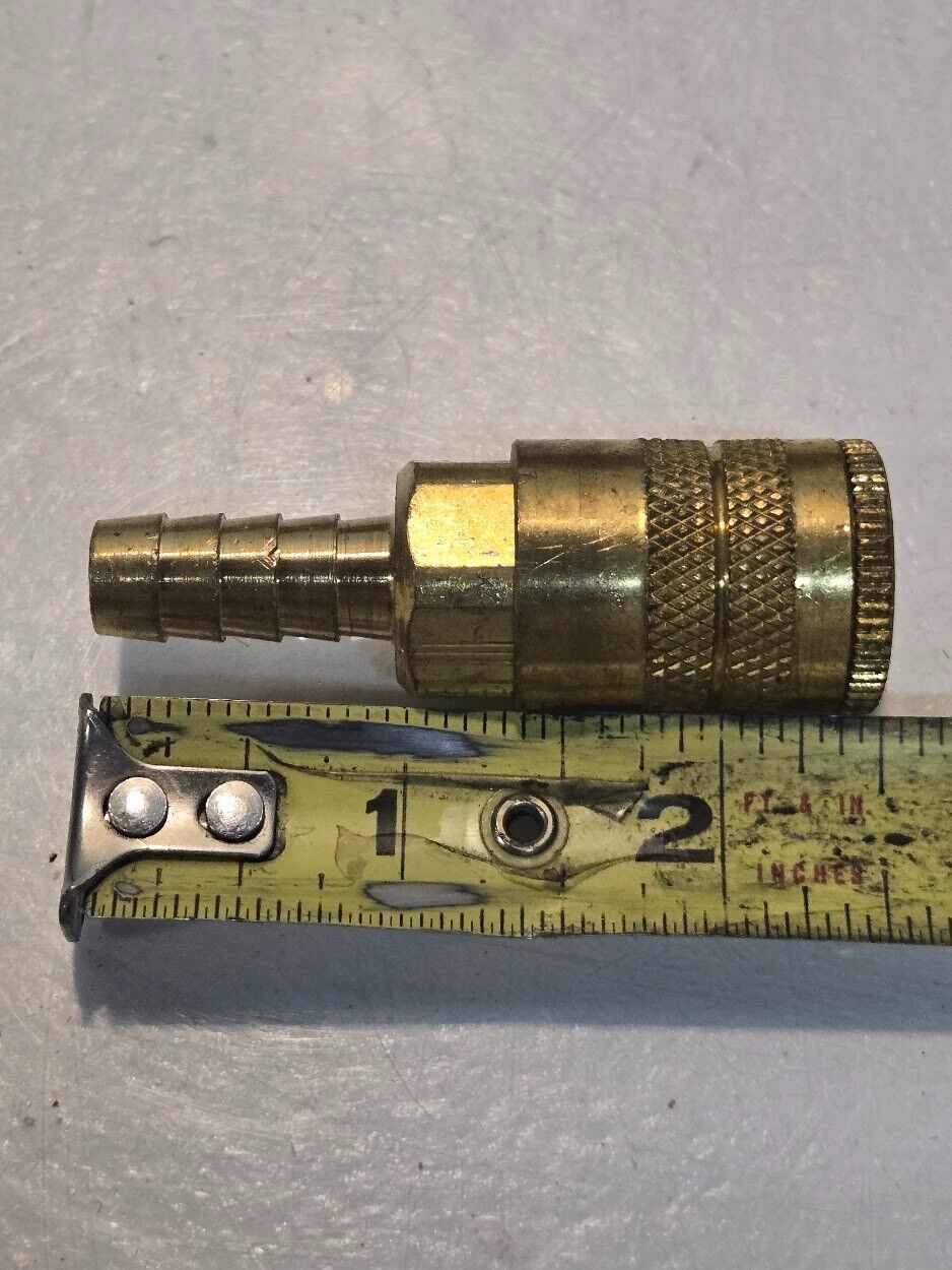 6 Quantity of 1/4" Quick Connect Fittings with 3/8" Barb Hose End (6 Quantity)