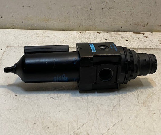 WILKERSON B28-06-FHGO Pneumatic Filter Regulator 23mm Bore 11mm Bore