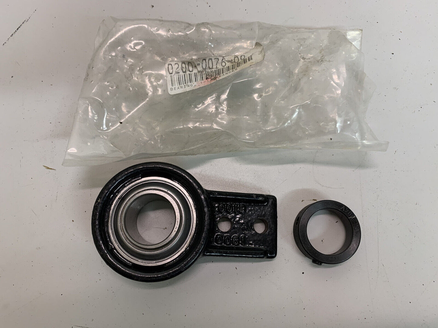 PTC NA206-20GL3 Bearing Hanger 0200-0076-00