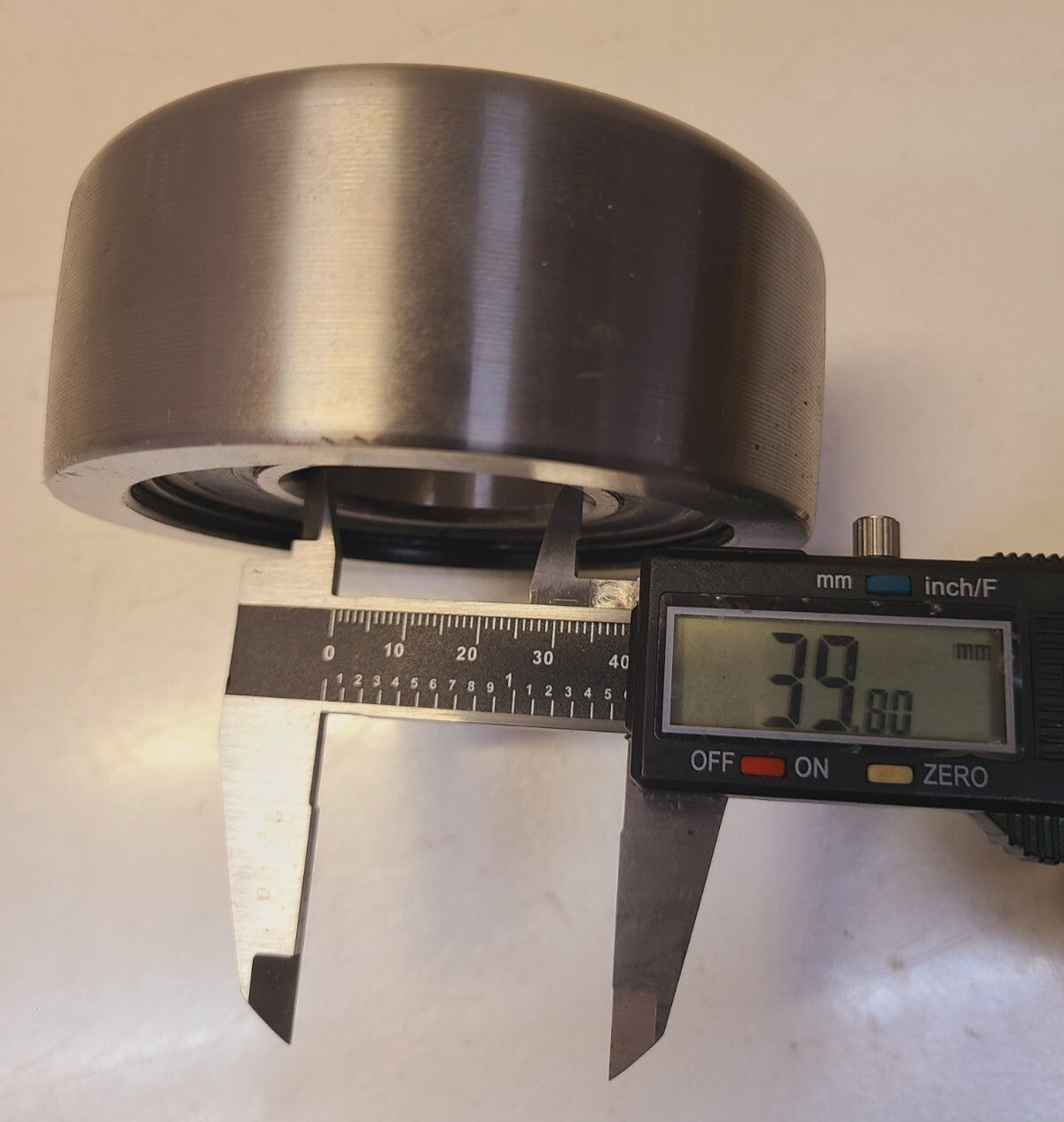 ENDURO Mast Guide Forklift Bearing MG 5208 VFFQ | 06/07-23