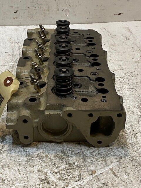 Cylinder Head 3075-4411 | 004948200