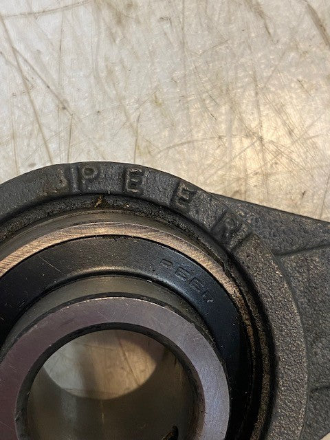 PEER 2-Bolt Bearing Flange Block FT207 Insert Bearing UC207-20 | 32mm Bore