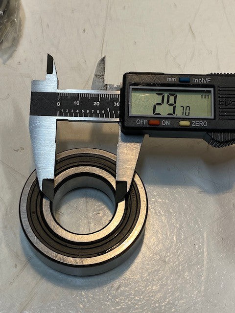 3 Quantity of SKF Explorer Deep Groove Sealed Ball Bearings 6206-2RS1 (3 Qty)