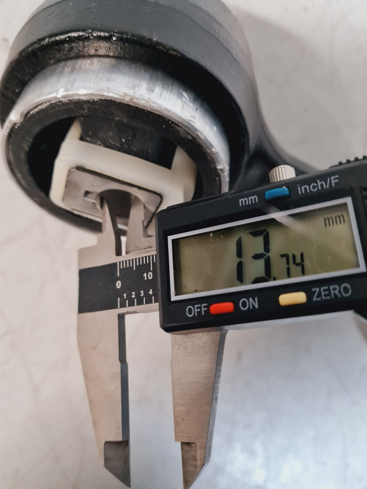 Front LH Lower Control Arm 1141 723 | LH | 1141723 BAW