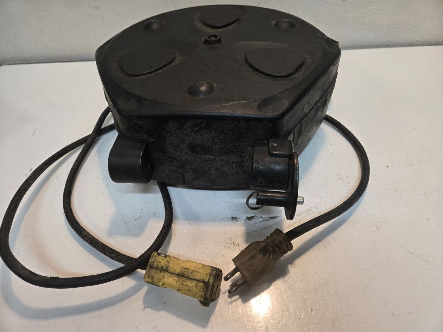 Lincoln Industrial Power Cord Reel 277513 Single Receptacle Approximately 50'