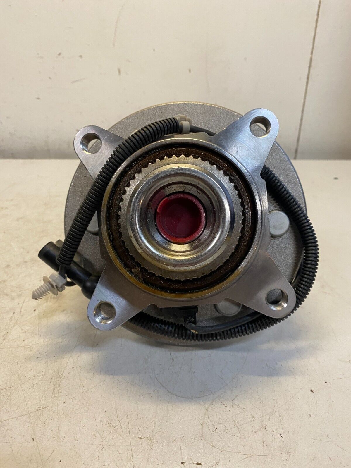 Moog Wheel Bearing And Hub Assembly 515119 | 6x135mm Bolt Pattern