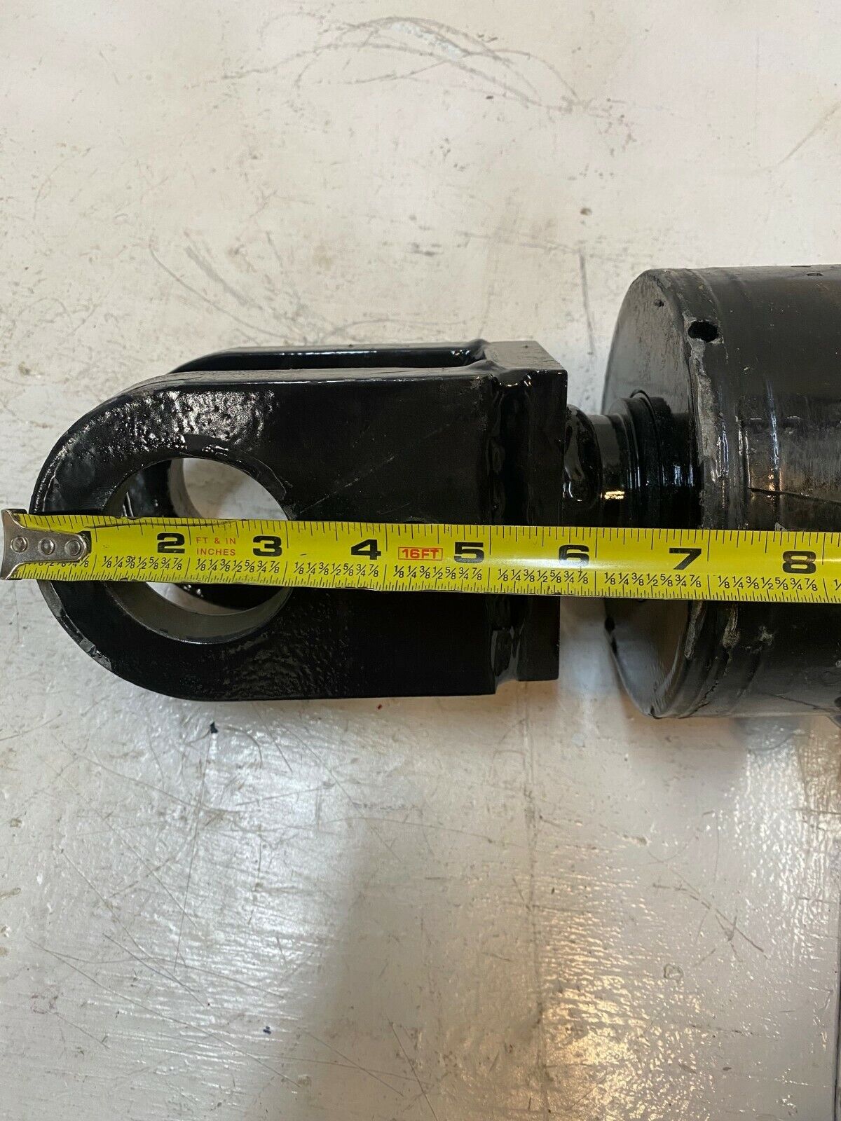 Heavy Equipment Hydraulic Cylinder 29" Long Compressed 5-3/4" Diameter