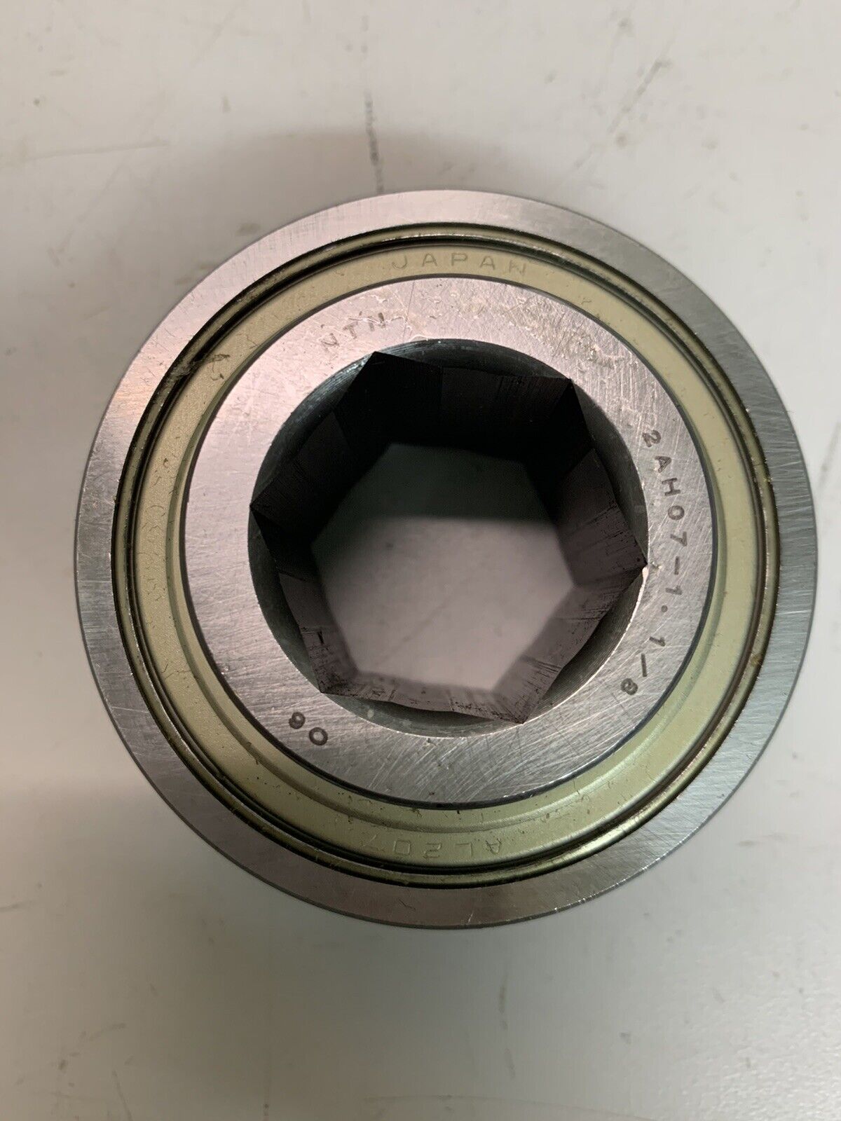 2AH07-1-1/8 NTN Ball Bearing Insert AL207 Bearing NTN 2AH07-1 1/8