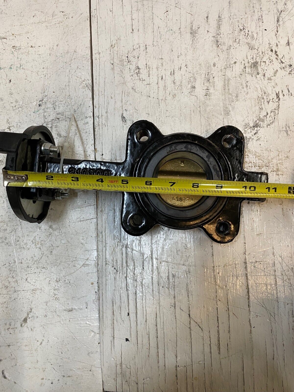 Apollo LD14125BE11A Butterfly Valve Lug 2-1/2"