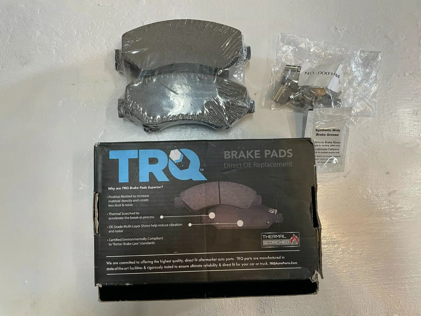 TRQ Ceramic Brake Pad Set BFA73101