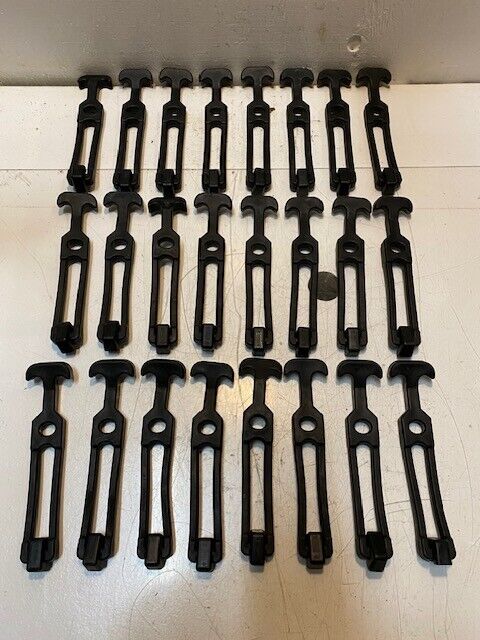 24 Quantity of Rubber Flexible T-Handle Draw Latches 7-3/4" L 1-3/4" W (24 Qty)