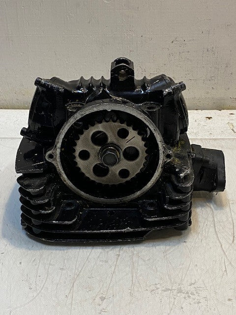 Cylinder Head for Yamaha 1UY01 Y-7 | 10" x 8-1/2" x 7" 38mm Bore