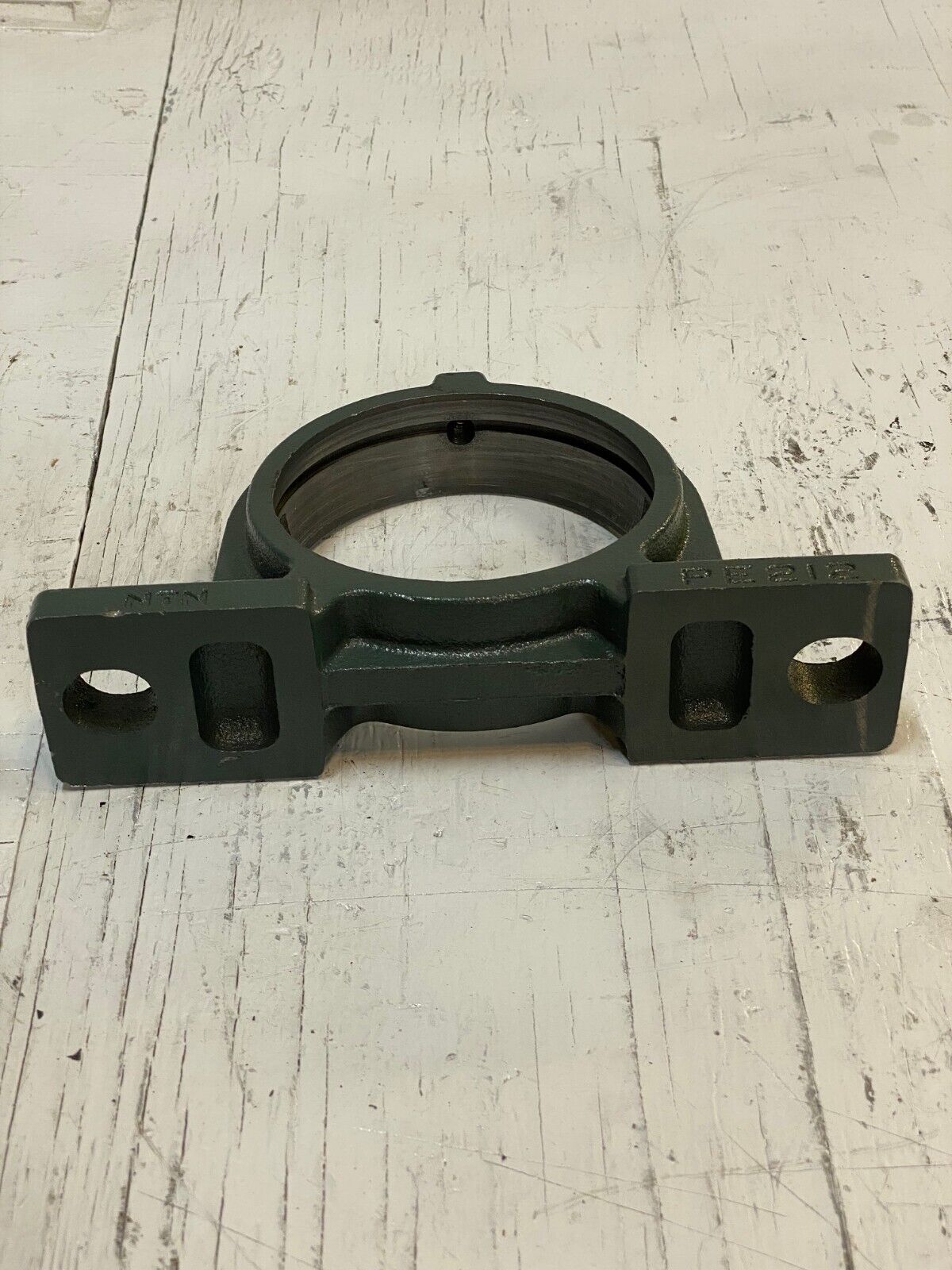 Pillow Block Cast Iron Mounted Bearing PE212 NTN