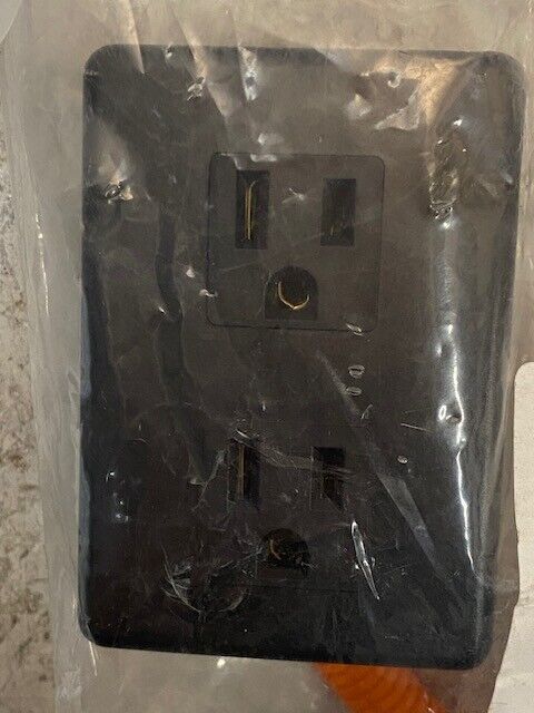 4 Quantity of Kenworth 3-Prong Receptacle AC Power Wall Outlets 8510423 (4 Qty)