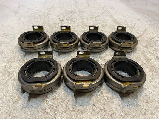 7 Quantity of Clutch Release Bearings FC68737 (7 Quantity)