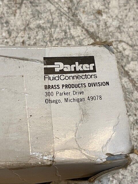 97 Quantity of Parker Brass Union Tee Hose Barbs X224-4 (97 Quantity)