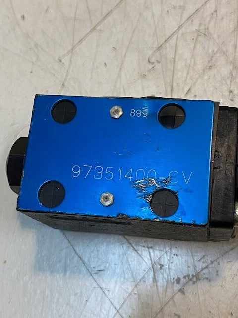 Manual Hydraulic Directional Control Valve  97351400-CV