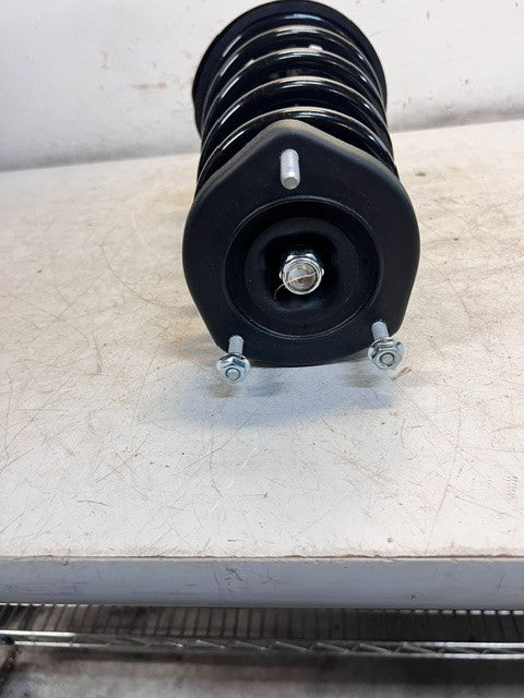 Front Strut And Spring Assemblies Driver And Passenger Side 104132450 | 10513250