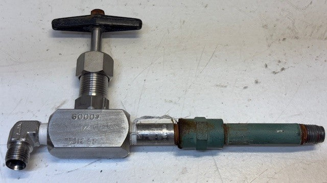 1/4" Dragon Needle Valve T-Handle 6000# 316 SS with Fittings | 10M053 |