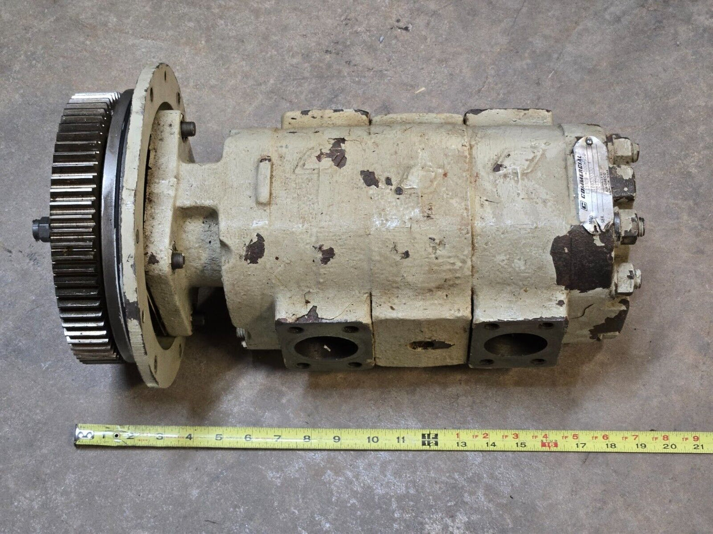 Commercial E13928-100-150 Hydraulic Gear Pump 3169320330 | 204325