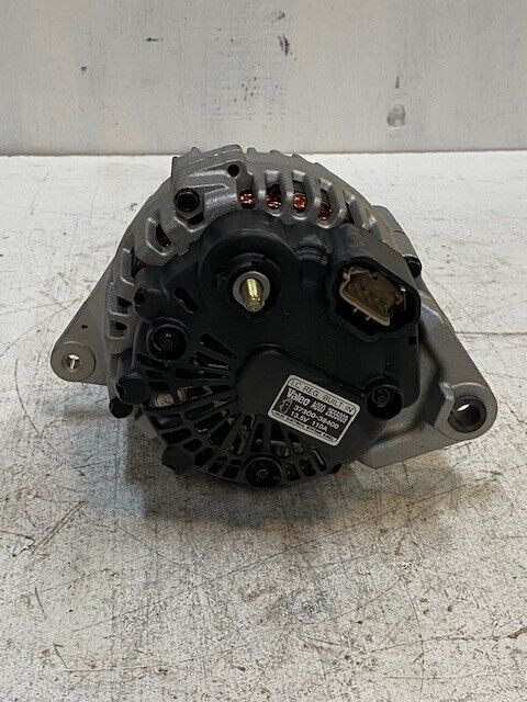 Valeo Alternator 37300-38400 | A0002655009 | 13.5V | 110A - USED