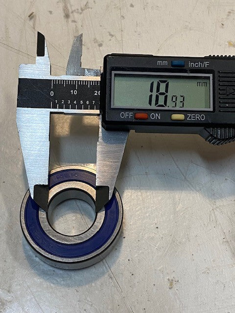 7 Quantity of KSK 9R-12 Radial Ball Bearings 41mm OD 19mm Bore (7 Quantity)