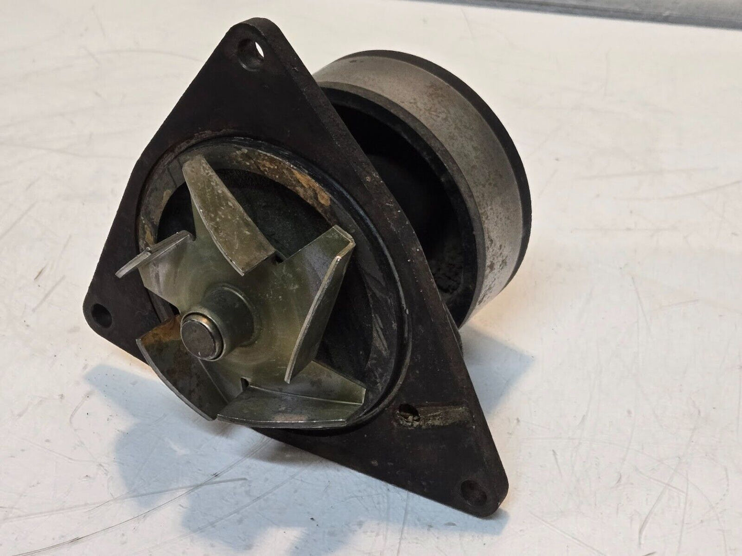 Concentric England Water Pump 3286293 for Cummins | 4VC | CH3 | 2370-10C | 155