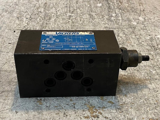 VICKERS DGMX2-5-PP-GW-S-30 SYSTEMSTAK PRESSURE REDUCING VALVE MPN 868864