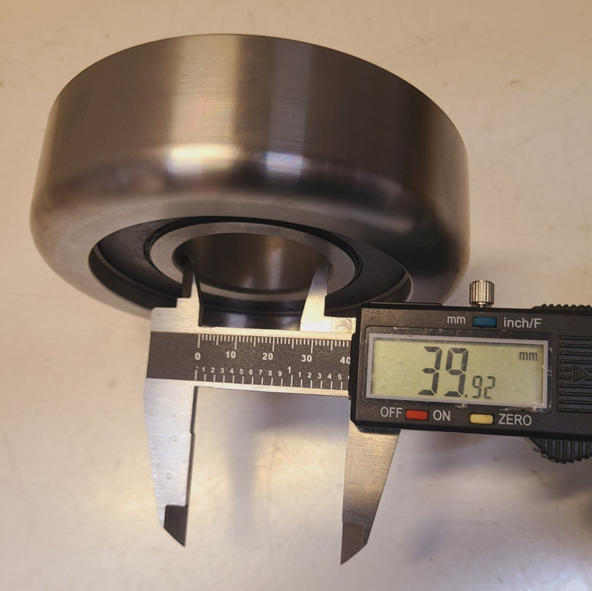 Meter Mast Guide Roller Bearing For Hyster CU2630B | C02WE8
