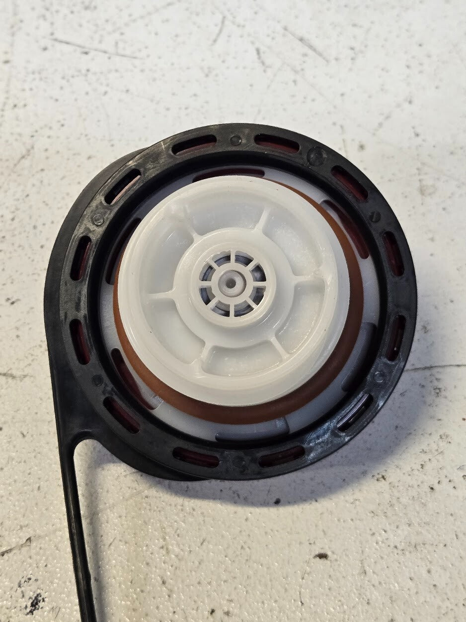 8 Quantity of Stant Pressure Vacuum Fuel Cap 10858 (8 Quantity)