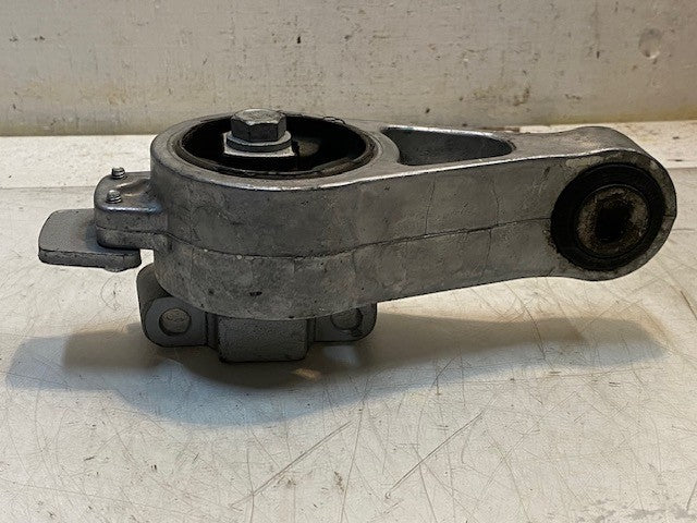 Engine Mount Isolator STS 16 | 9-1/2" Long 930AC, 932AC, 121AC, 122AB