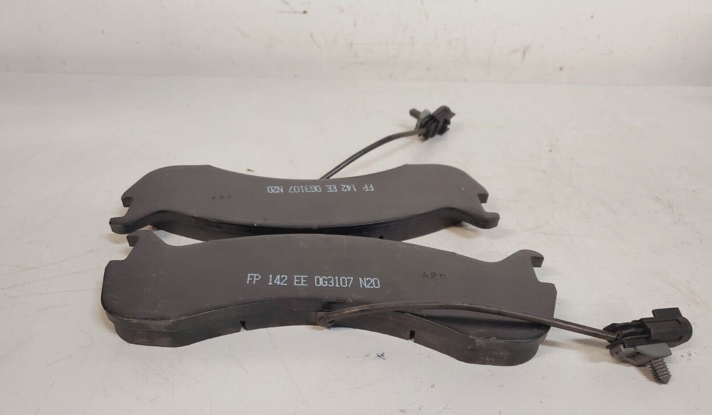 2 Quantity of Brake Pads FP 142 | EE | 0G3107 | A9H | A9F (2 Qty)