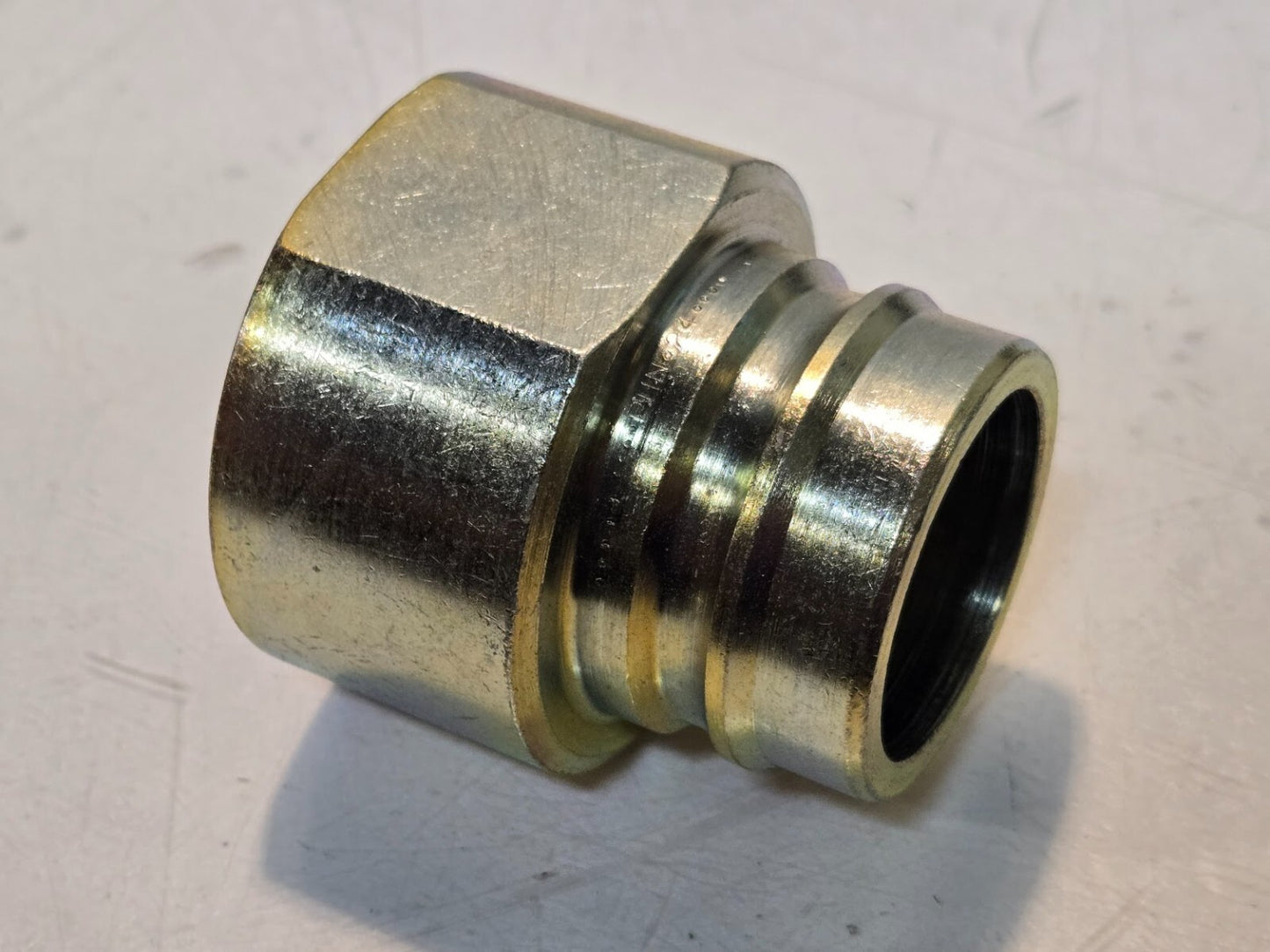 2 Quantity of PHN-24 1-1/2" Hydraulic Quick Connect Plugs | 1-1/2" FNPT (2 Qty)