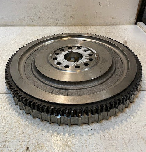 Cummins Diesel Engine Flywheel 2884821, 5537968, LV25269003VJEP - CHIPPED