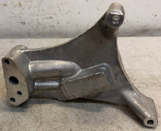 Turbo Pedestal B.O.MMO-2 Turbocharger Mount Support Bracket Diesel Engine Part