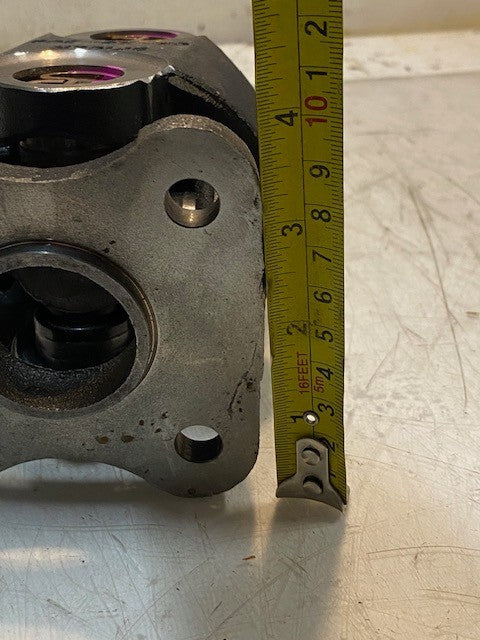 Spicer CV Head 02-26-309 | N37 | 109 | M2 | 7" Long 4" Wide