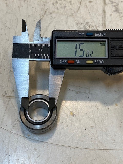 12 Quantity of Radial Spherical Plain Bearings 16x30x16mm (12 Quantity)