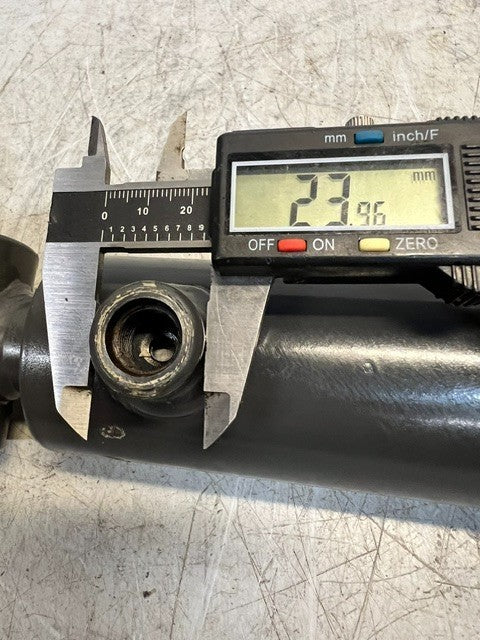 Double Acting Hydraulic Cylinder Cross Tube Mount F424CY13 | 03305 JL | 38016