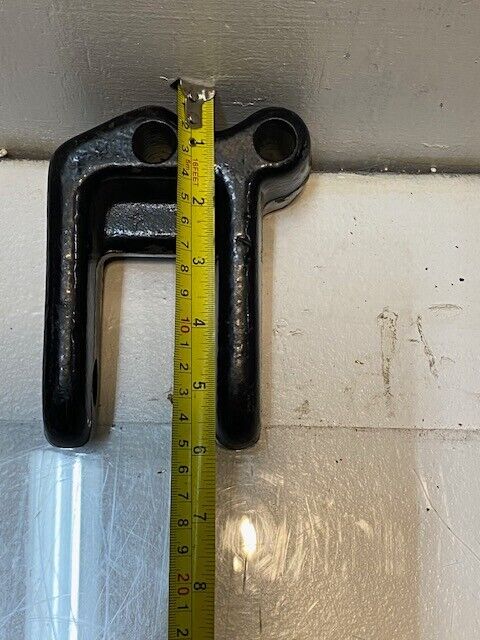 Adustable Clevis Hitch 12,000lb Capacity 6" L 4-1/2" W 3" D 21mm Pin Hole