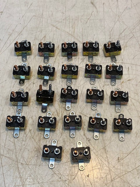 22 Quantity of Short Stop Auto Reset Circuit Breakers 12V U16 20A (22 Quantity)